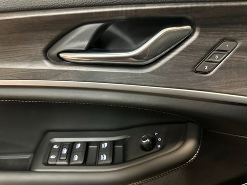 New 2026 Jeep Grand Cherokee Limited image 10