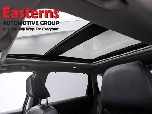 Used 2021 Nissan Rogue Platinum image 36