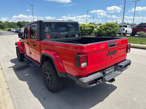 Used 2022 Jeep Gladiator Sport AWD/4WD image 4