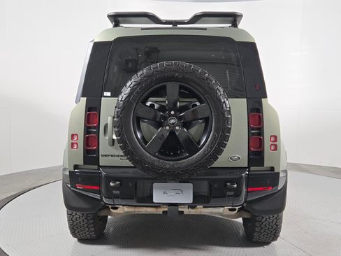 Used 2022 Land Rover Defender 110 X-Dynamic HSE image 7