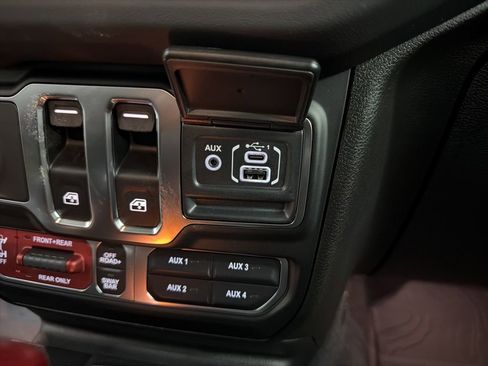 New 2026 Jeep Wrangler Rubicon image 34