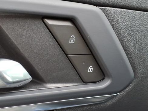New 2026 GMC Terrain Elevation w/ Technology Package II AWD/4WD image 14