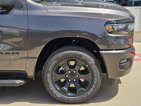New 2026 RAM 1500 Express AWD/4WD image 6