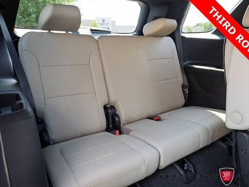 Used 2023 Chevrolet Traverse Premier AWD/4WD image 5