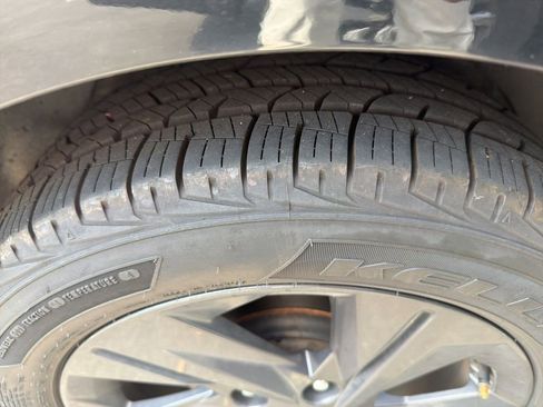 Used 2023 Hyundai Elantra SEL image 8