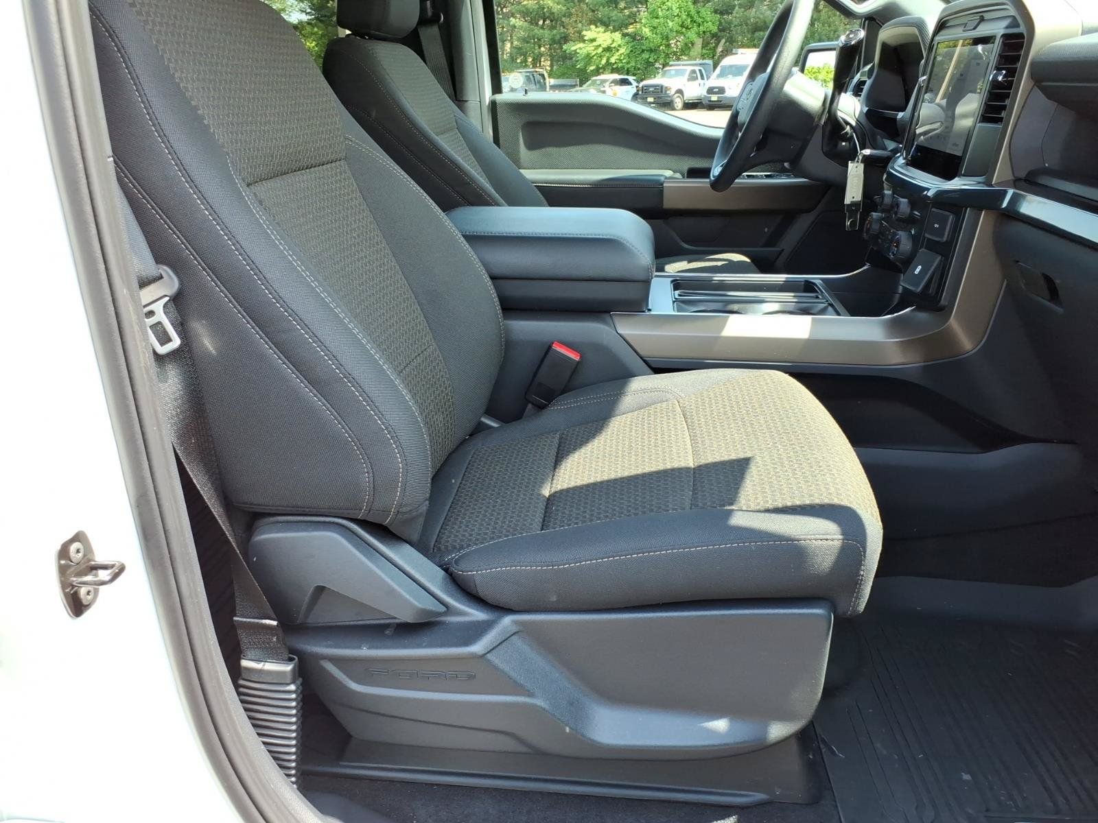 Used 2025 Ford F150 STX w/ Equipment Group 201A FX4 AWD/4WD image 8