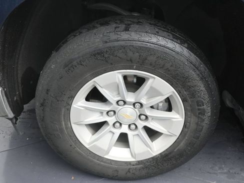 Used 2023 Chevrolet Silverado 1500 LT RWD image 9