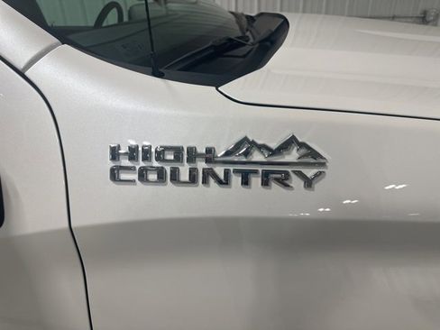 Used 2024 Chevrolet Silverado 1500 High Country w/ High Country Premium Package image 10