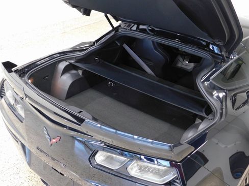 Used 2018 Chevrolet Corvette Z06 image 84