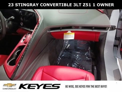 Used 2023 Chevrolet Corvette Stingray Premium Conv w/ Z51 Performance Package RWD image 19