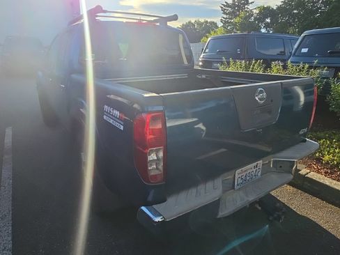Used 2005 Nissan Frontier NISMO w/ (J01) Sunroof Pkg AWD/4WD image 4