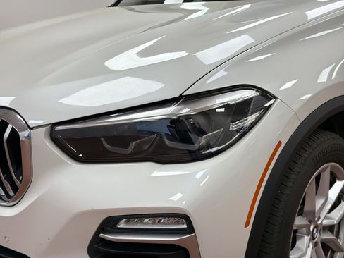 Used 2021 BMW X5 xDrive40i w/ Premium Package image 9