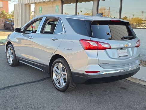 Used 2020 Chevrolet Equinox LT image 5