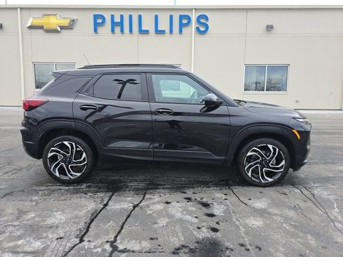 Certified 2024 Chevrolet TrailBlazer RS w/ Driver Confidence Package image 4