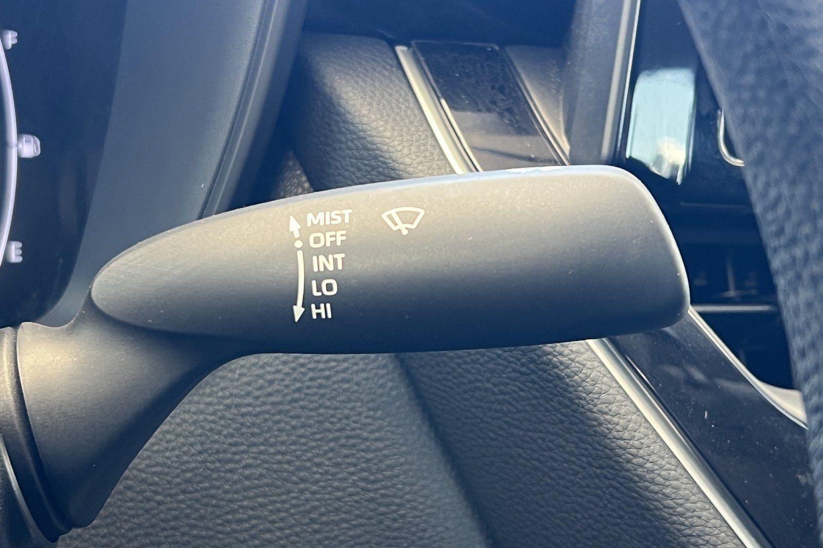 Used 2026 Toyota Corolla LE FWD image 32