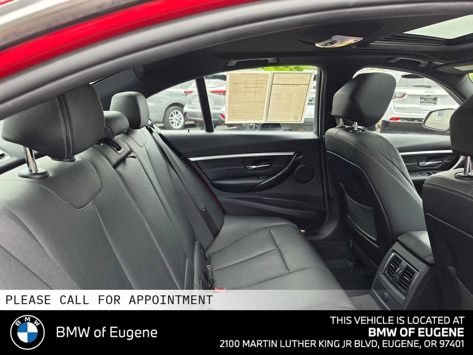 Used 2018 BMW 330i xDrive Sedan AWD/4WD image 16