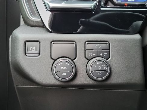 Used 2025 Chevrolet Silverado 1500 RST RWD image 14