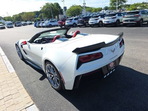 Used 2017 Chevrolet Corvette Grand Sport RWD image 4