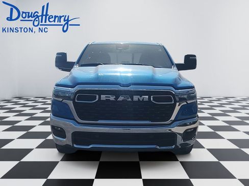 Used 2026 RAM 1500 4x4 Crew Cab image 8