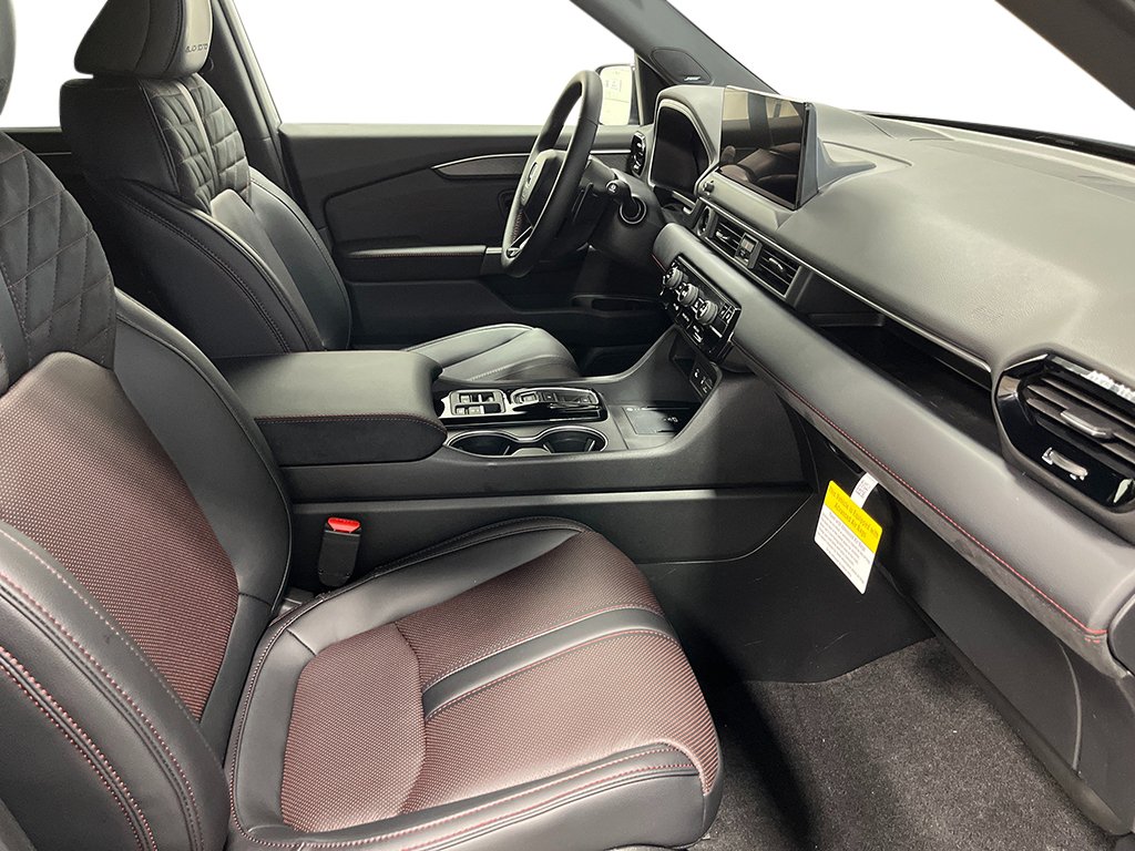 New 2026 Honda Pilot Black Edition image 30