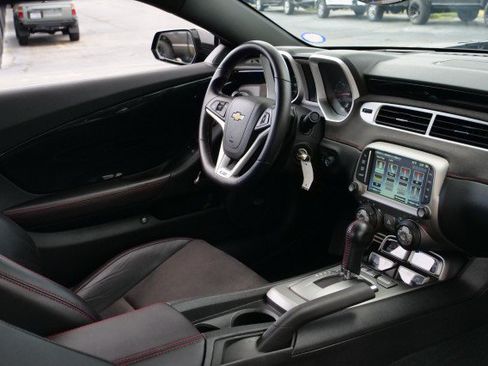 Used 2013 Chevrolet Camaro ZL1 RWD image 39