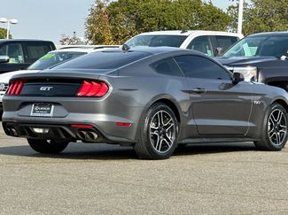 Used 2021 Ford Mustang GT video 2