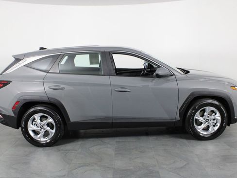 Certified 2024 Hyundai Tucson SE image 14