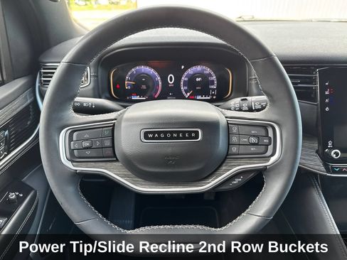 Used 2022 Jeep Wagoneer Series III w/ Flexible Seating Group AWD/4WD image 16