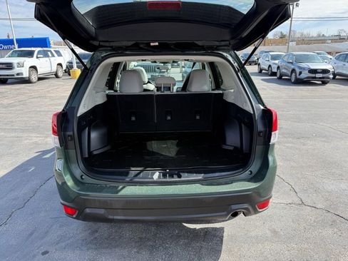 Used 2024 Subaru Forester Premium image 7