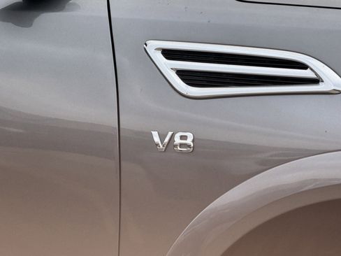 Used 2020 Nissan Armada SL w/ Premium Package image 4