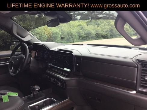 Used 2023 Chevrolet Silverado 1500 RST AWD/4WD image 33