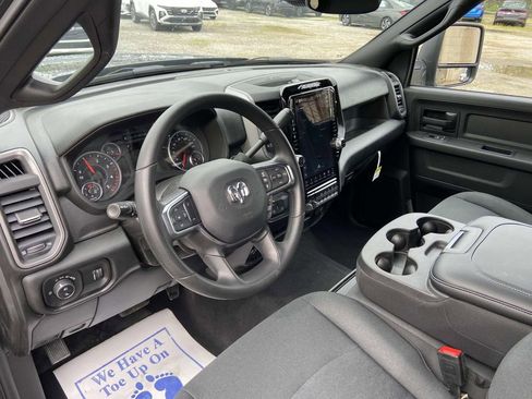 New 2025 RAM 2500 Tradesman AWD/4WD image 13