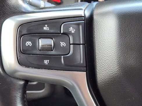 Used 2021 Chevrolet Suburban LT image 29