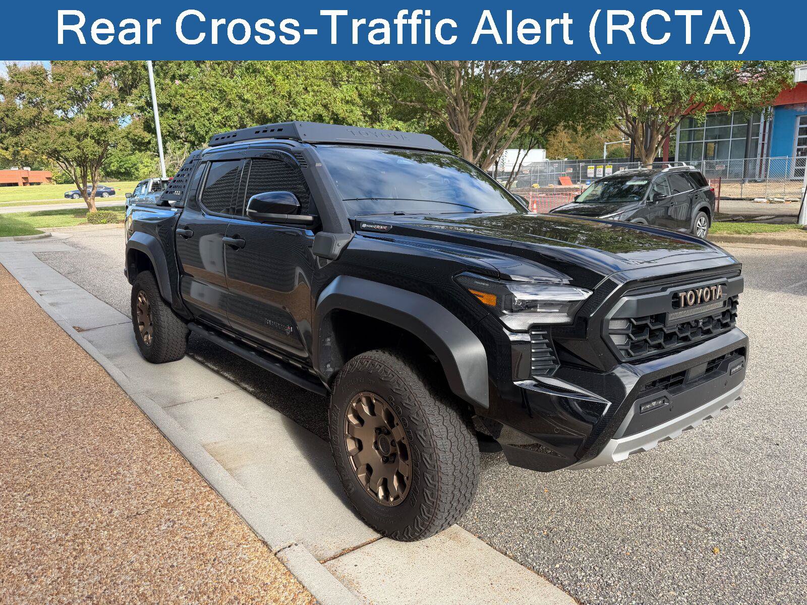 Used 2025 Toyota Tacoma 4x4 Double Cab Hybrid image 3