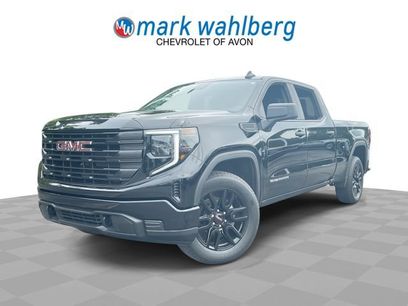 Certified 2024 GMC Sierra 1500 Pro w/ Graphite Edition