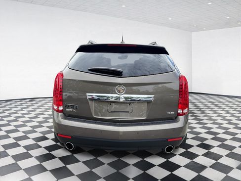 Used 2016 Cadillac SRX Luxury w/ Driver Awareness Package FWD image 5