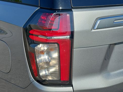 Used 2023 Chevrolet Tahoe High Country AWD/4WD image 34