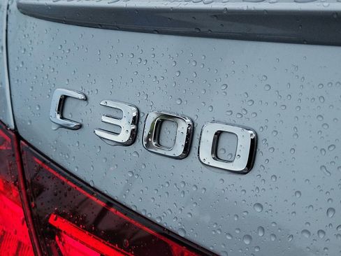 Used 2023 Mercedes-Benz C 300 Sedan image 10