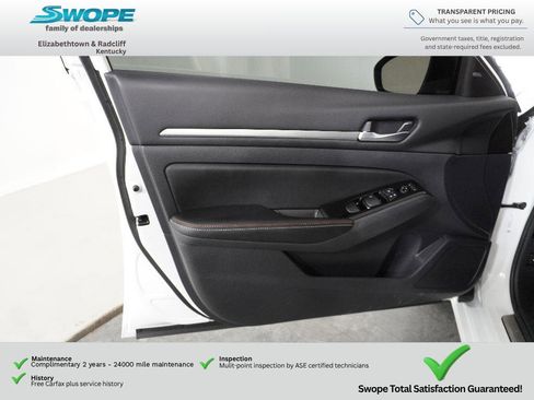 Used 2024 Nissan Altima 2.0 SR FWD image 14