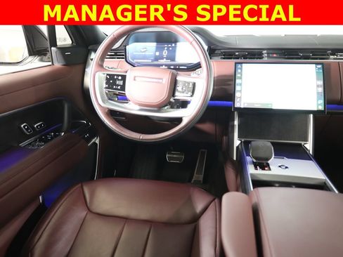 Used 2025 Land Rover Range Rover SE AWD/4WD image 47