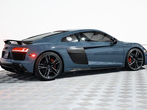 Used 2022 Audi R8 V10 performance image 4