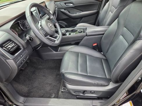 Used 2023 Nissan Rogue SL AWD/4WD image 10