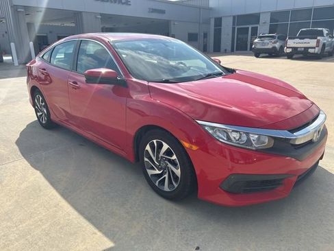 Used 2017 Honda Civic EX image 2