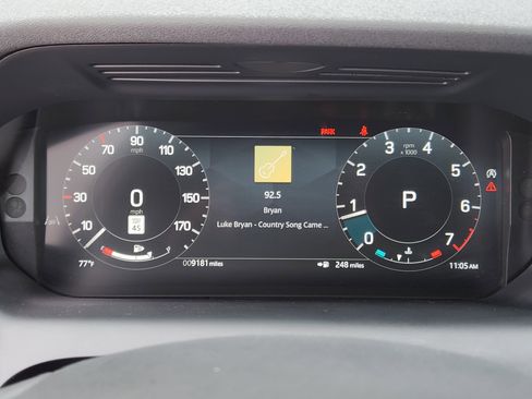 Certified 2025 Land Rover Discovery Sport S image 19