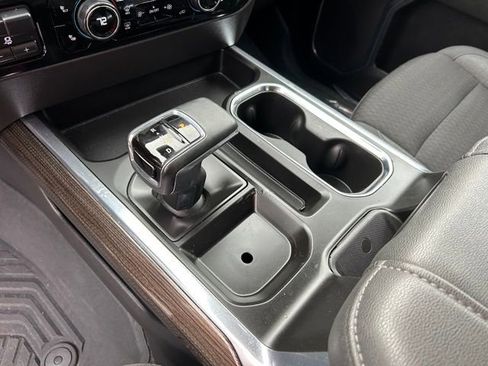 Used 2024 Chevrolet Silverado 1500 LT Trail Boss w/ Convenience Package II AWD/4WD image 30