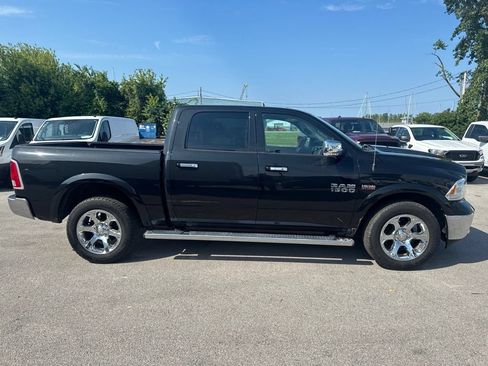 Used 2018 RAM 1500 Laramie AWD/4WD image 8