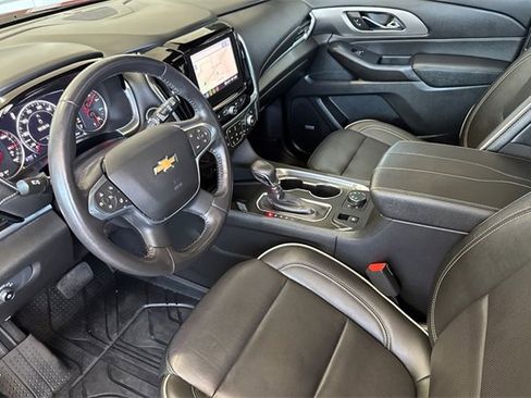 Used 2022 Chevrolet Traverse Premier w/ LPO, Floor Liner Package image 10