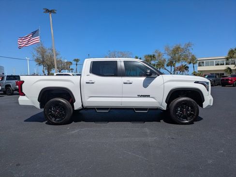 New 2026 Toyota Tundra SR5 image 3