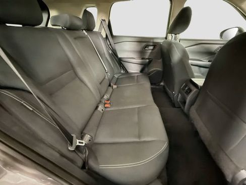 Used 2024 Nissan Rogue S AWD/4WD image 25