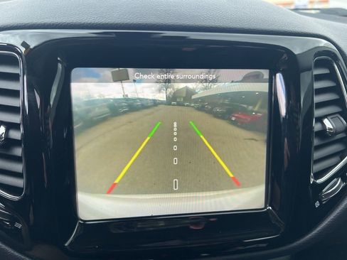 Used 2021 Jeep Compass Limited image 52